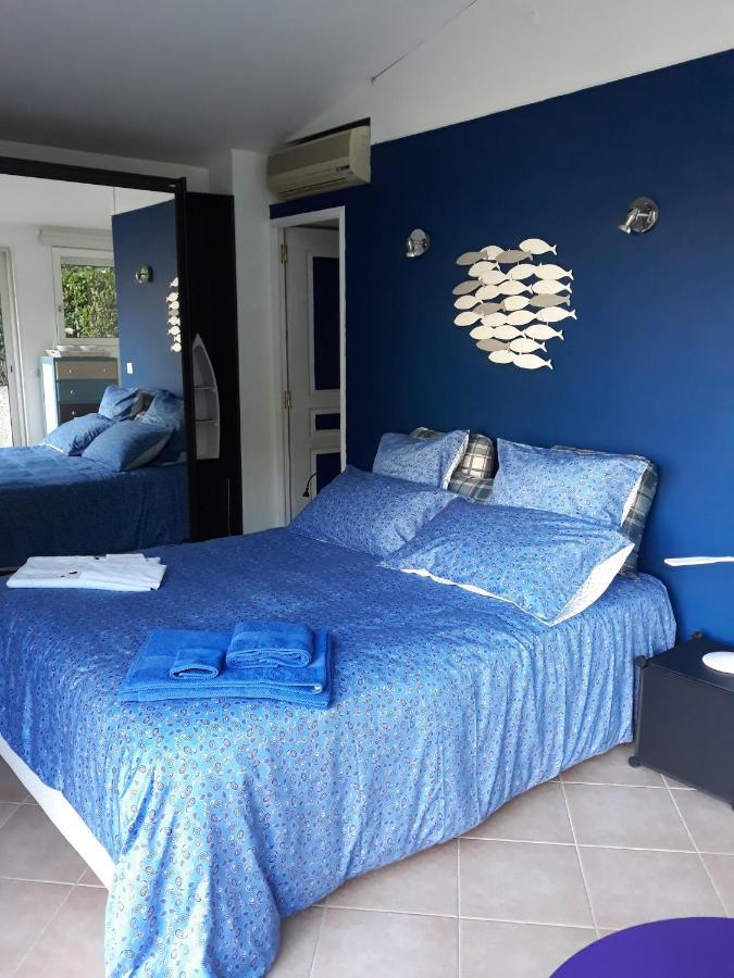 Bed and Breakfast Dans UN JARDIN BB et JACUZZI Mandelieu Exterior foto